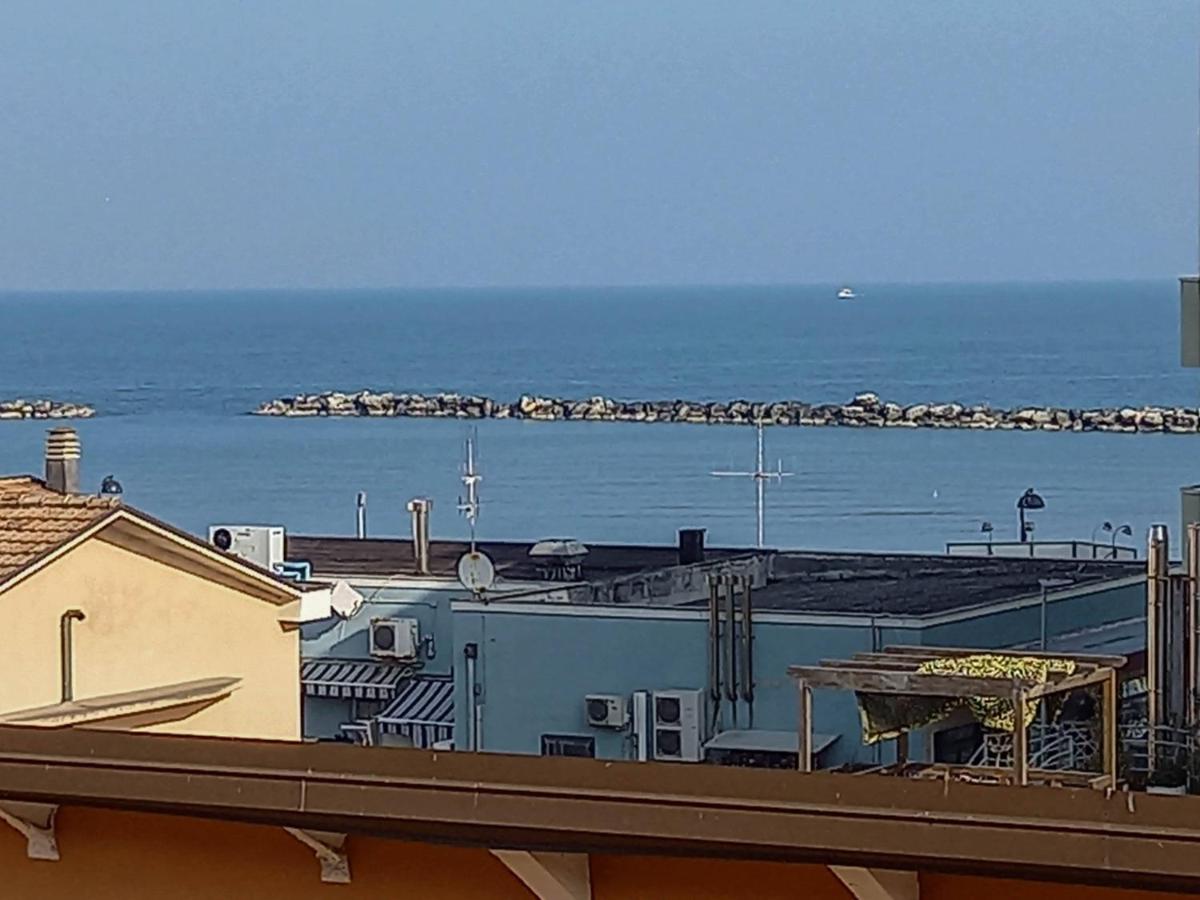 Petlyapartments Bellaria-Igea Marina Buitenkant foto