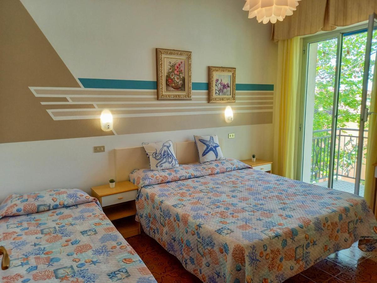 Petlyapartments Bellaria-Igea Marina Buitenkant foto