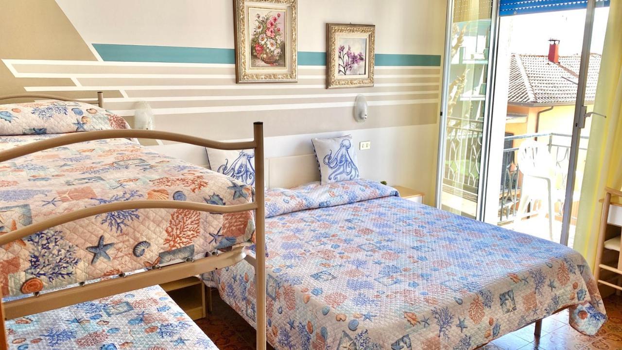 Petlyapartments Bellaria-Igea Marina Buitenkant foto